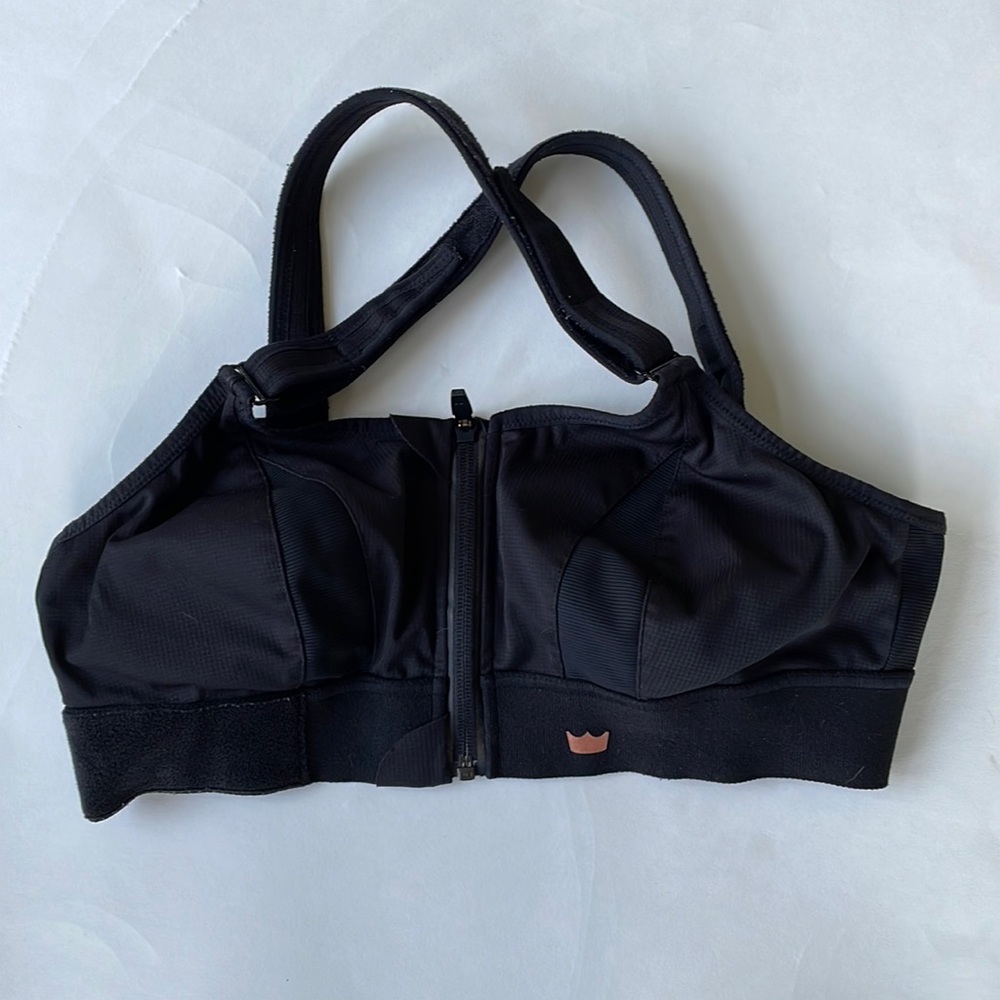 SheFit ultimate sports bra Size Luxe